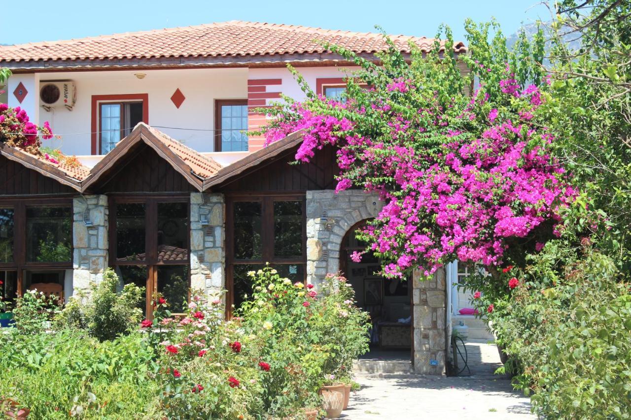 Guest house Melinda & Restaurant *
