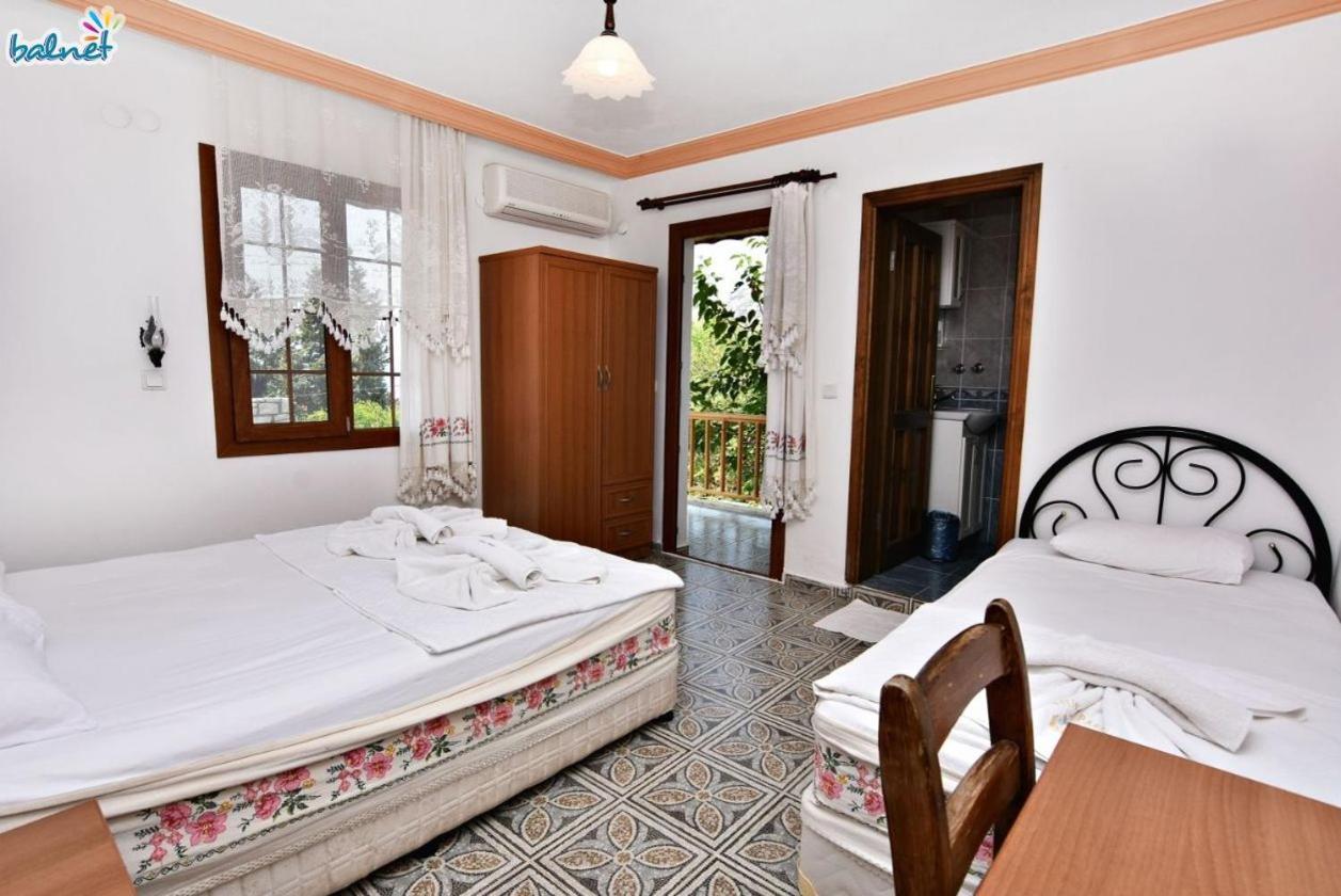 Melinda & Restaurant Guest house