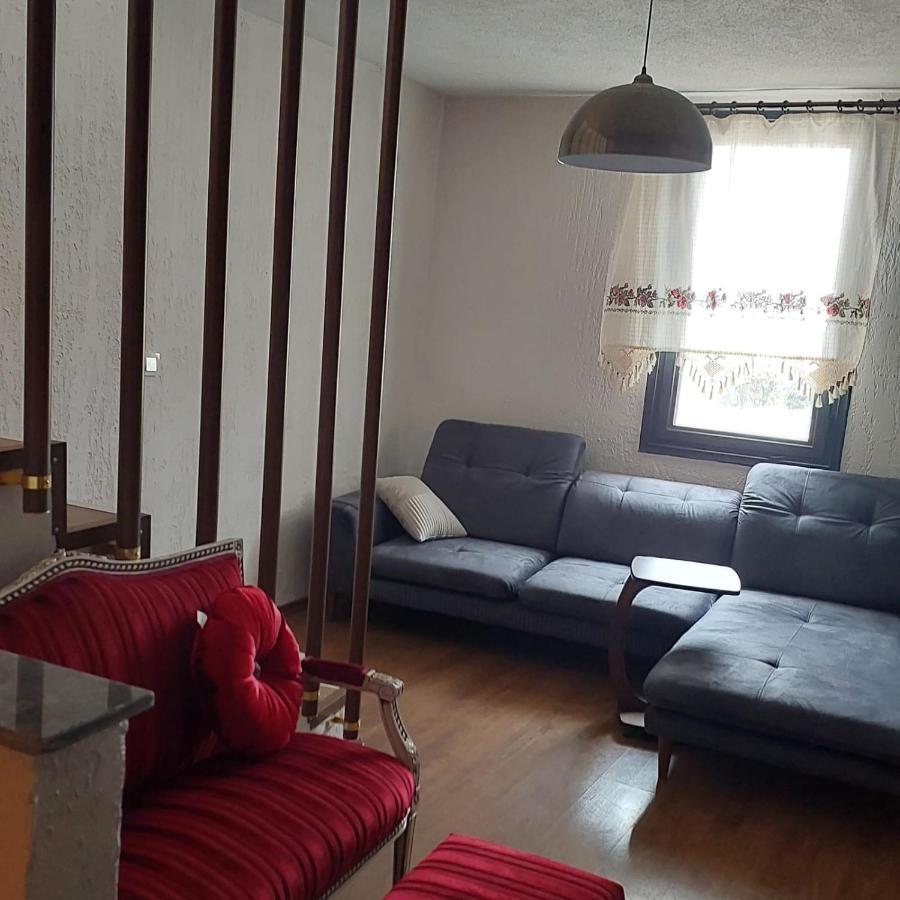 Gorkyhouseurla Guest house