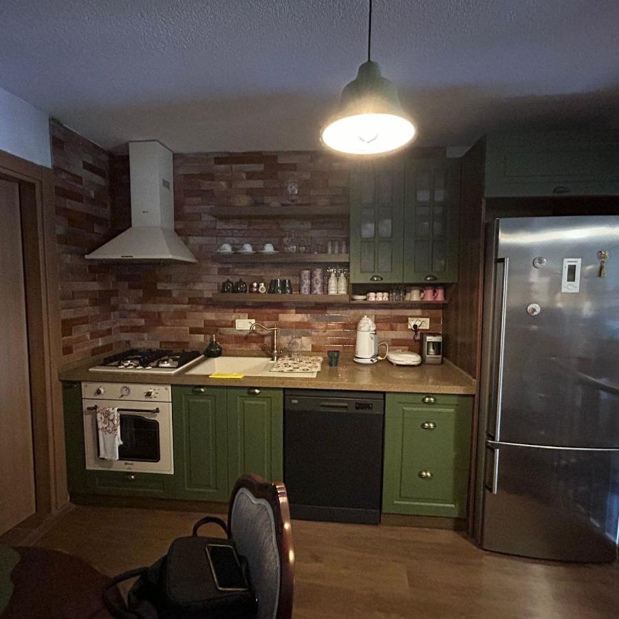 Gorkyhouseurla Guest house *