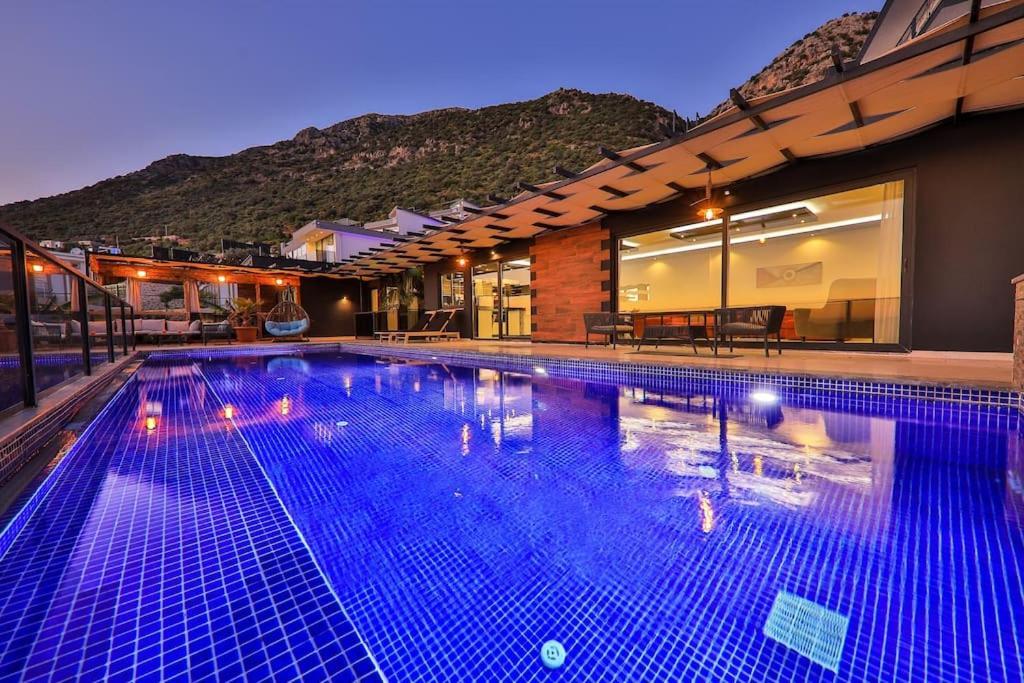 Everest Kalkan