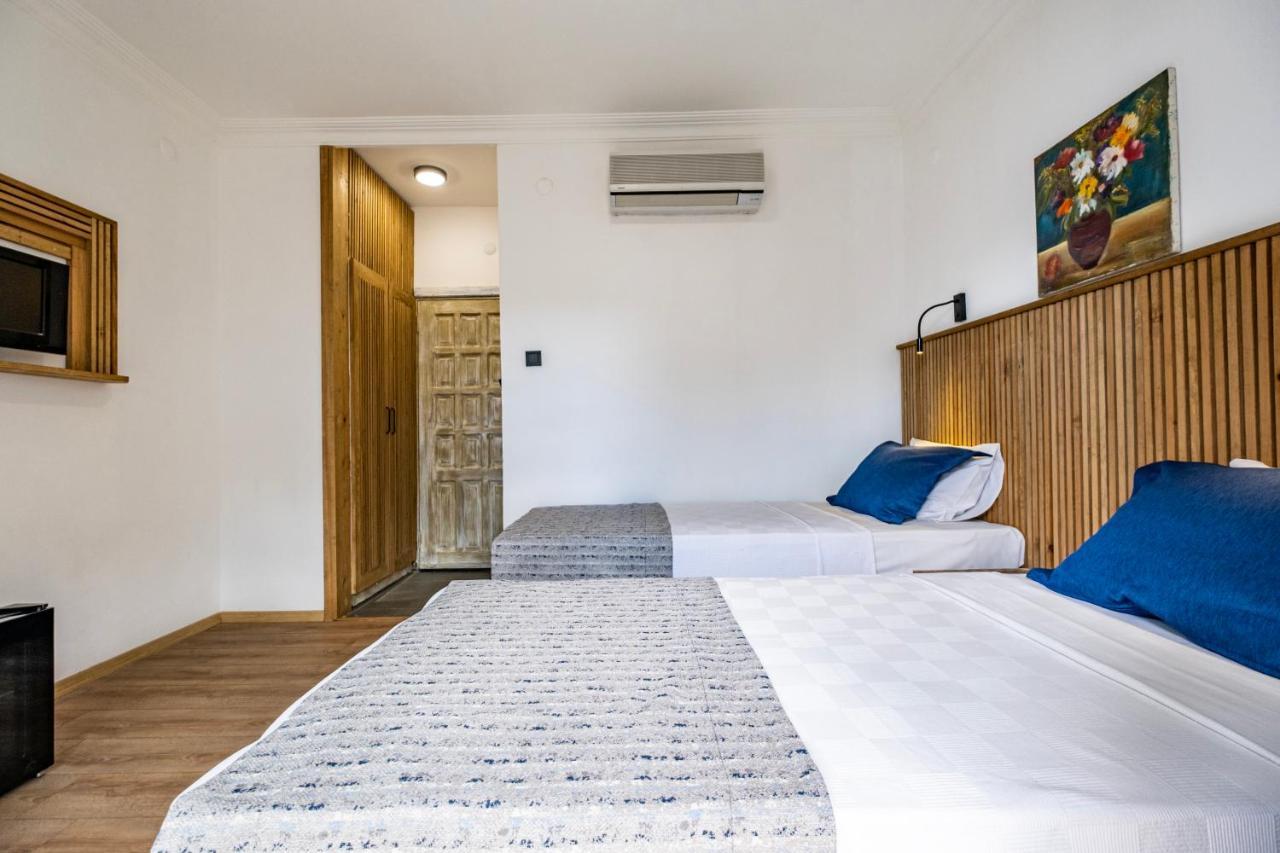 Hotel Costa 3*