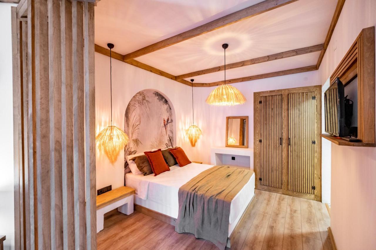 Costa Hotel 3*