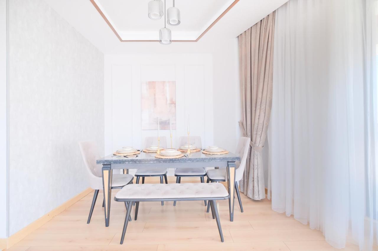 Apartment Grand By Newinn *