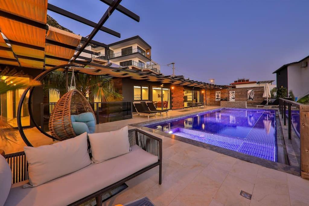 Everest Villa *