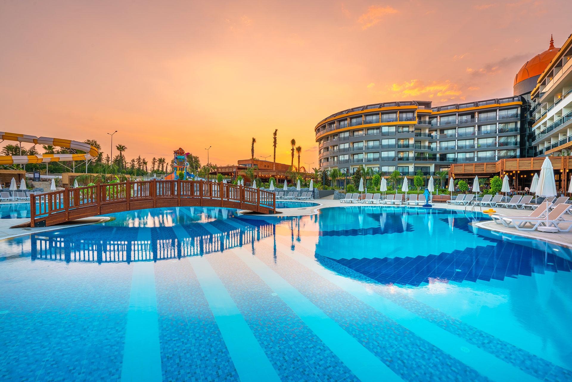 Hotel Arnor De Luxe & 5*