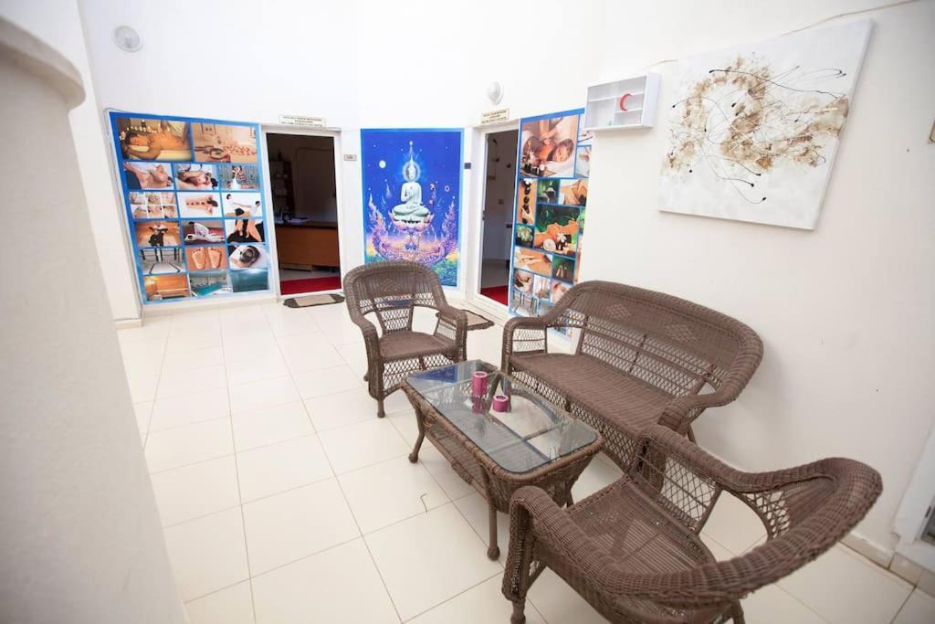 Akbuek Palace Apartment