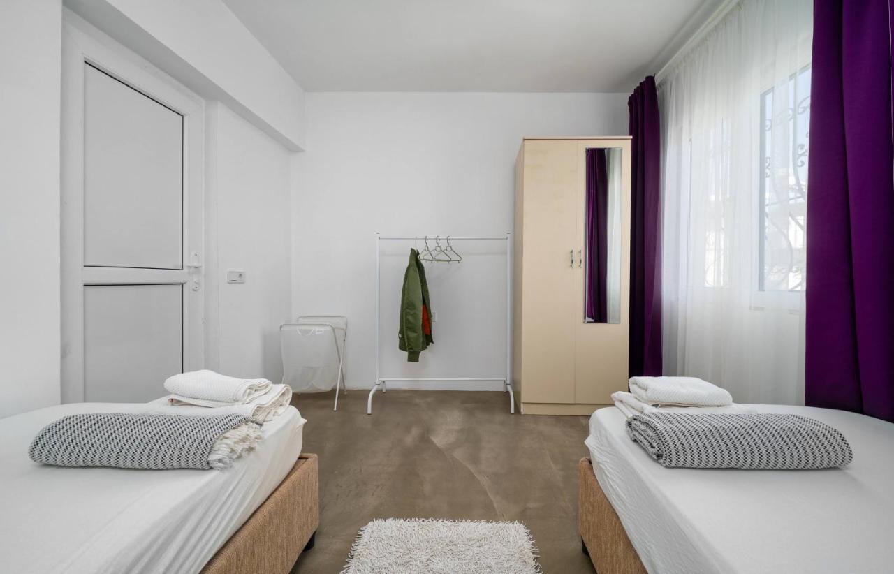 Kusadasi, Simsek Apartment *