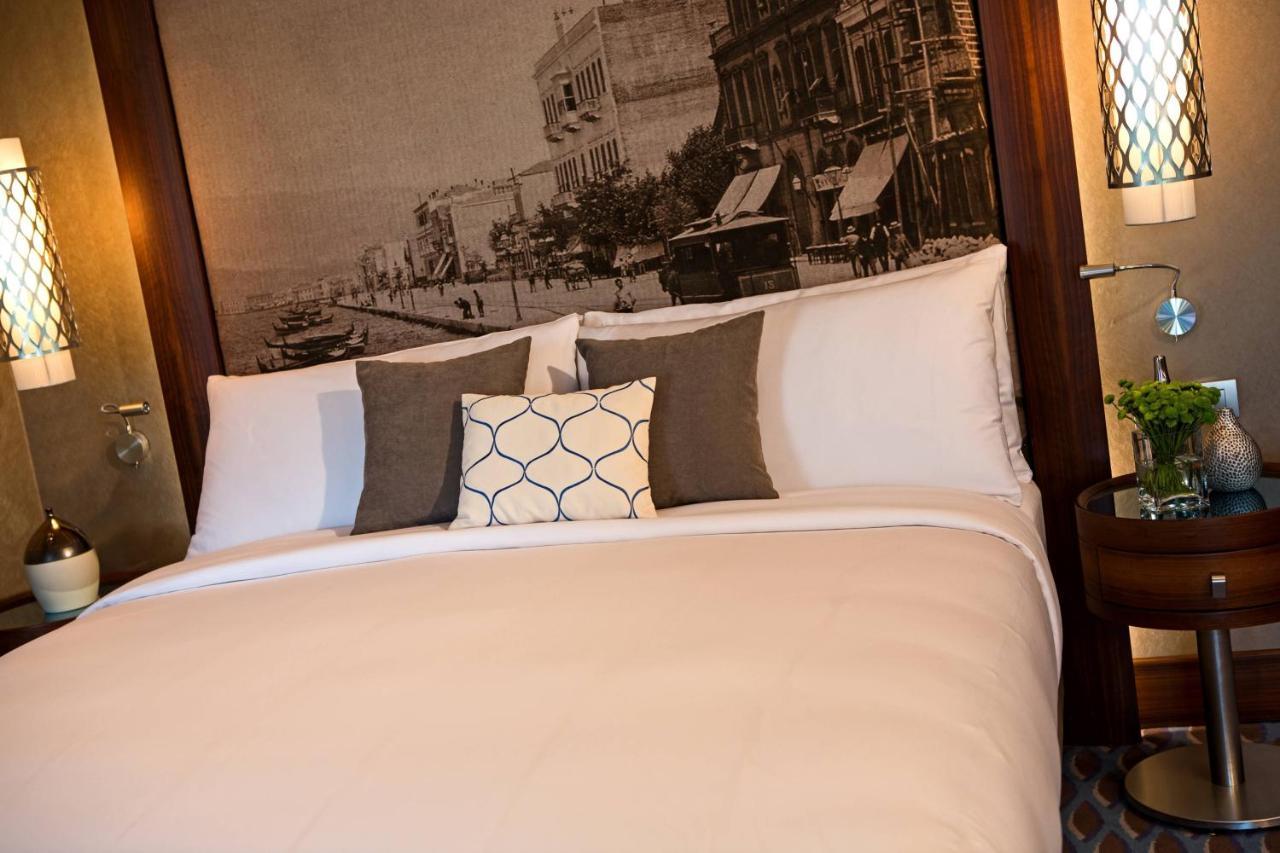 Renaissance 5* Izmir