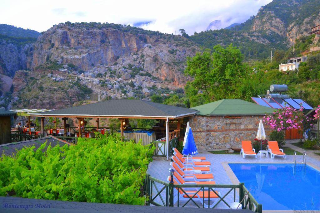 Montenegro * Faralya