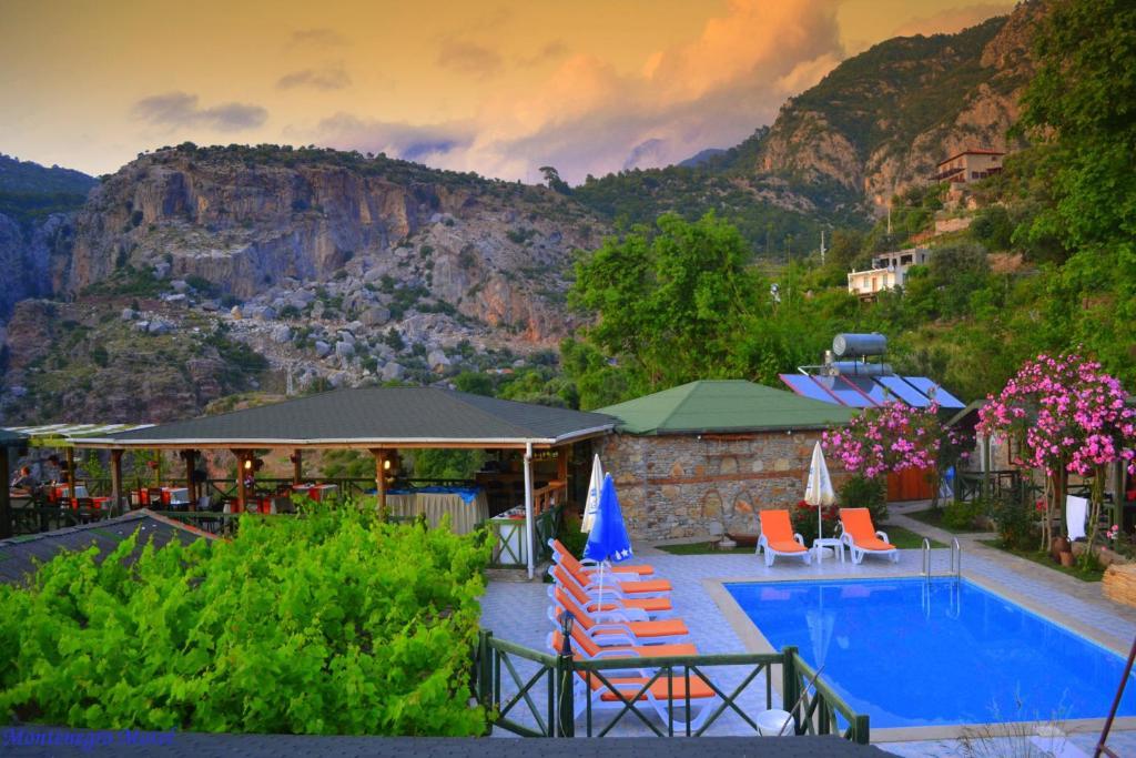 Montenegro * Faralya