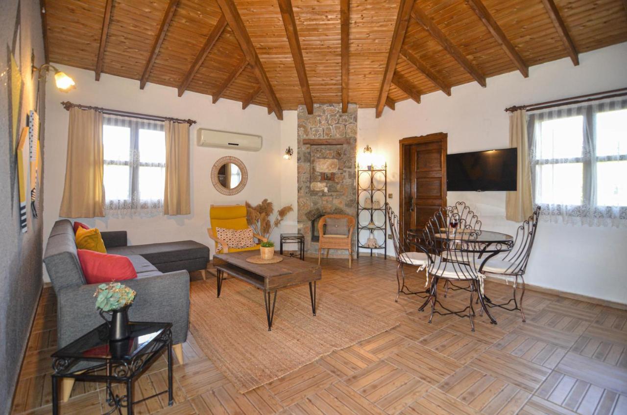 Kayi Villa *