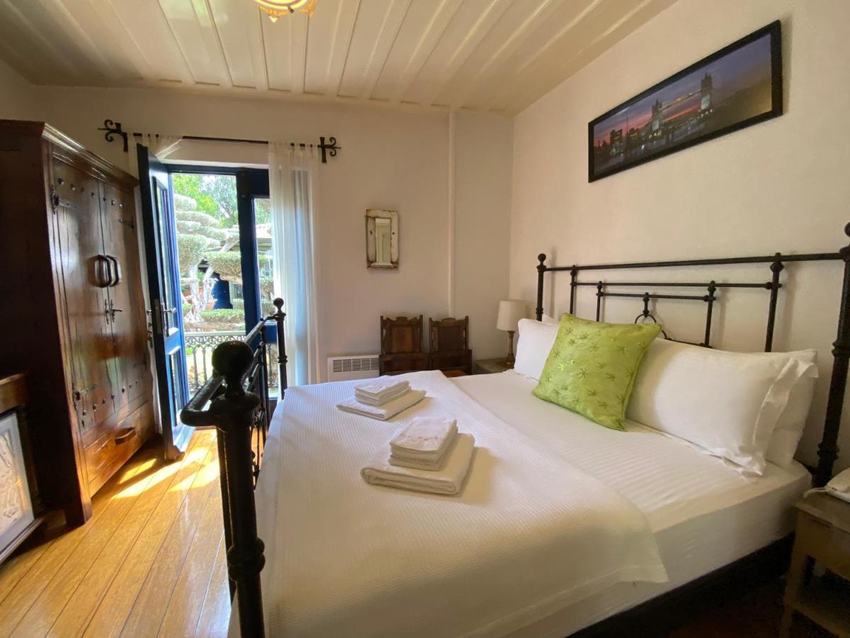 Nisi (adults Only) 3*