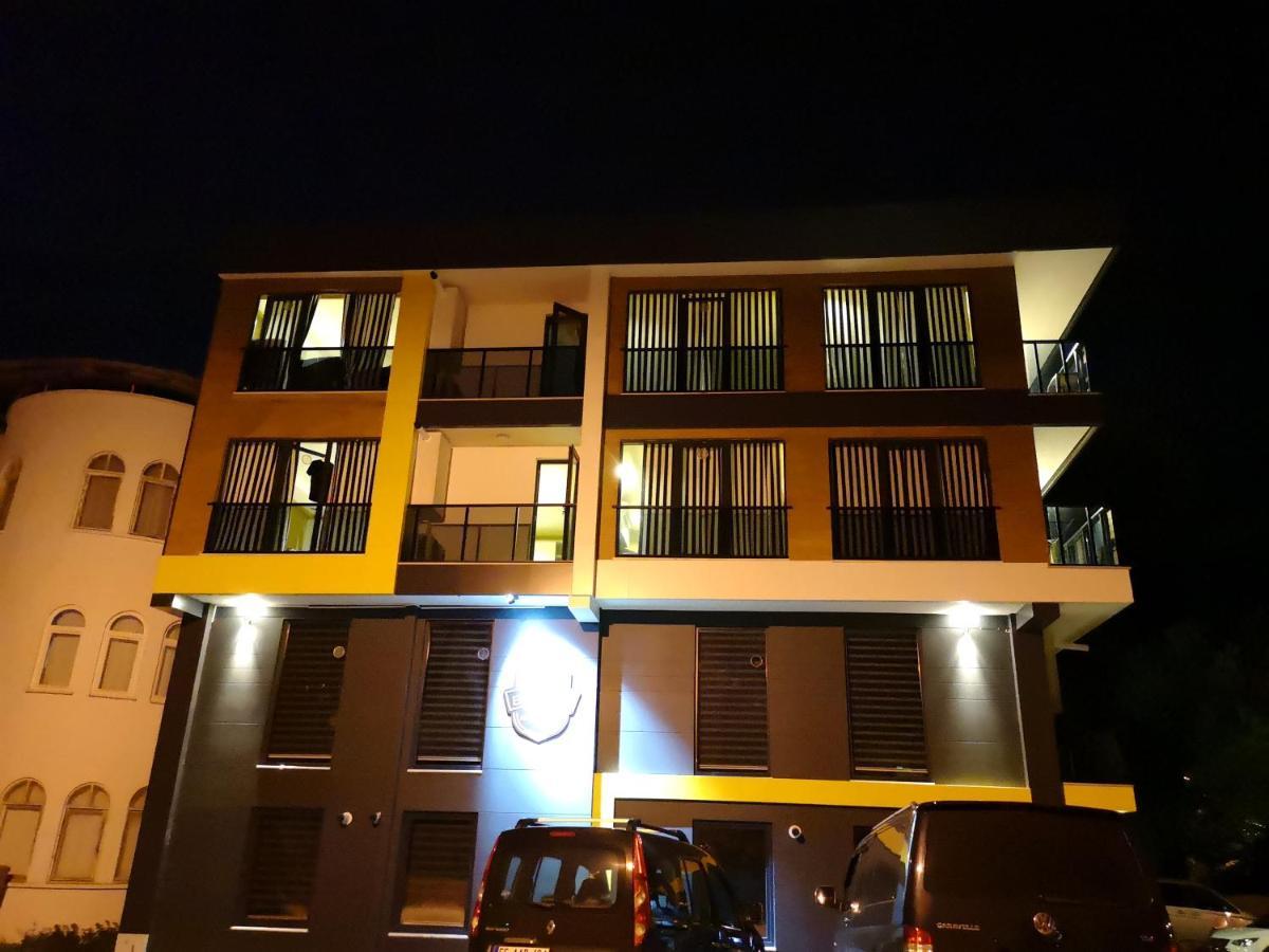 Aparthotel Deluxe Beach
