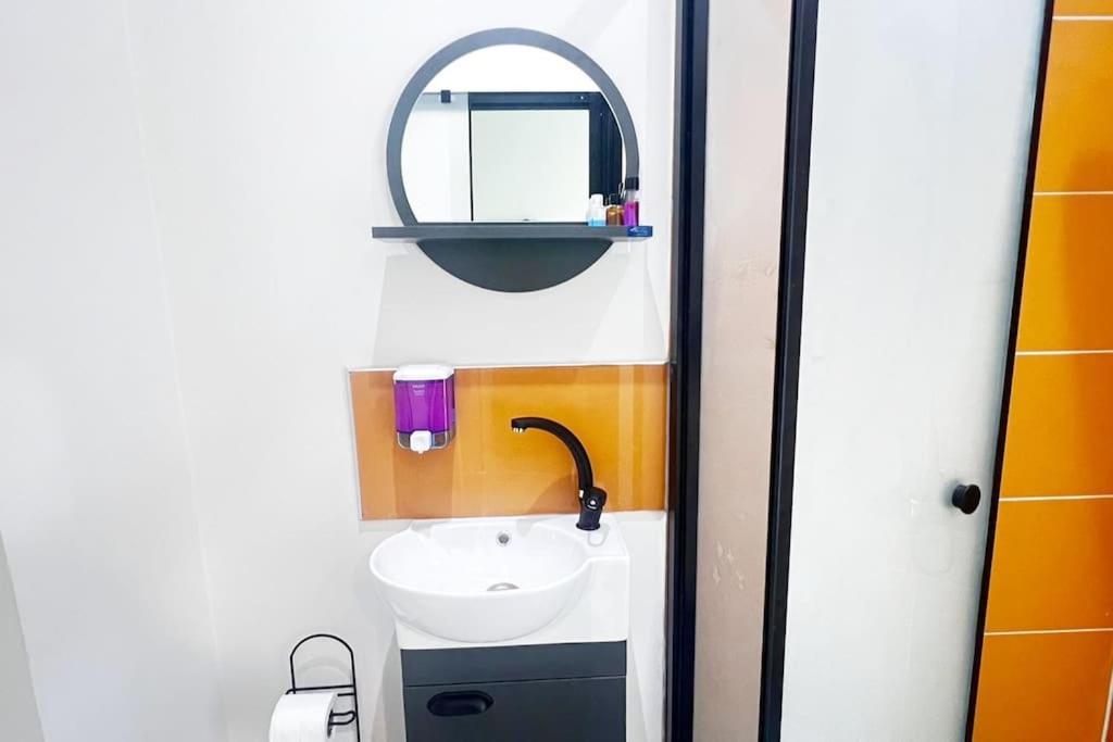Apartment Wonder Homes 6 - Ultra Luxury , 4br , 2ba , Sea View Karakoey Istanbul