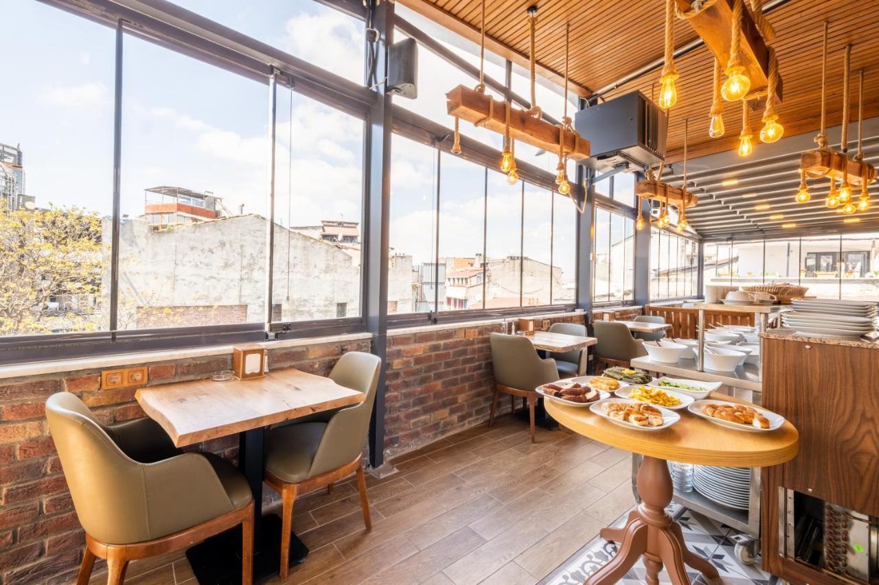Balo Istanbul