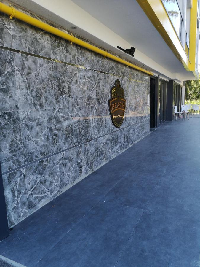 Deluxe Beach Aparthotel 2*