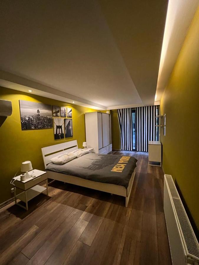 Deluxe Beach Aparthotel 2*