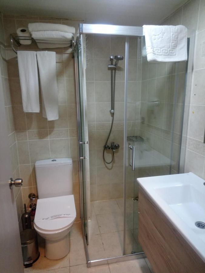Hotel Grand Faik 3*