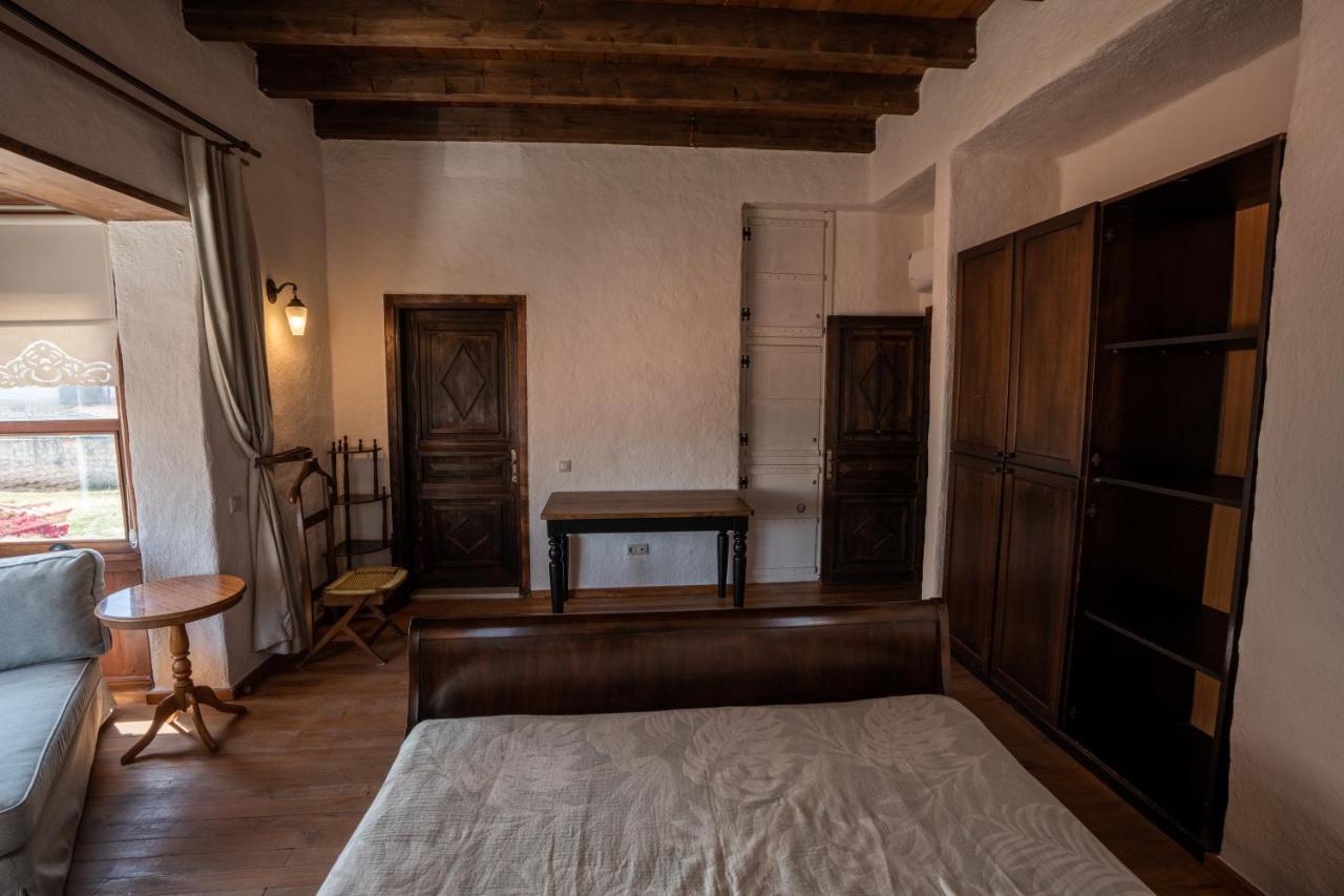 Sedirli Ev Inn Alacati