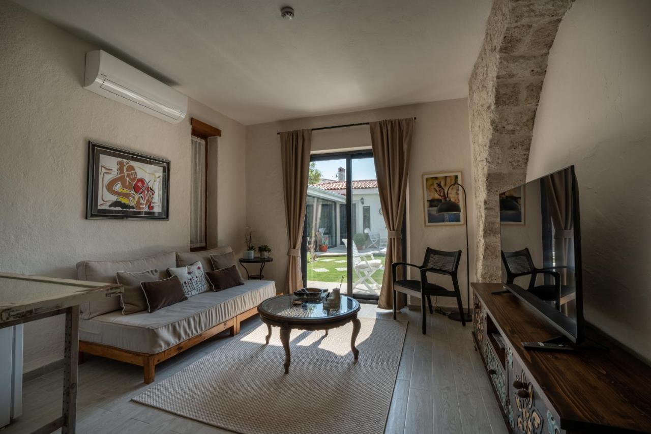 Inn Sedirli Ev 2*