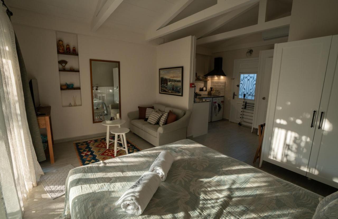 Sedirli Ev Inn Alacati