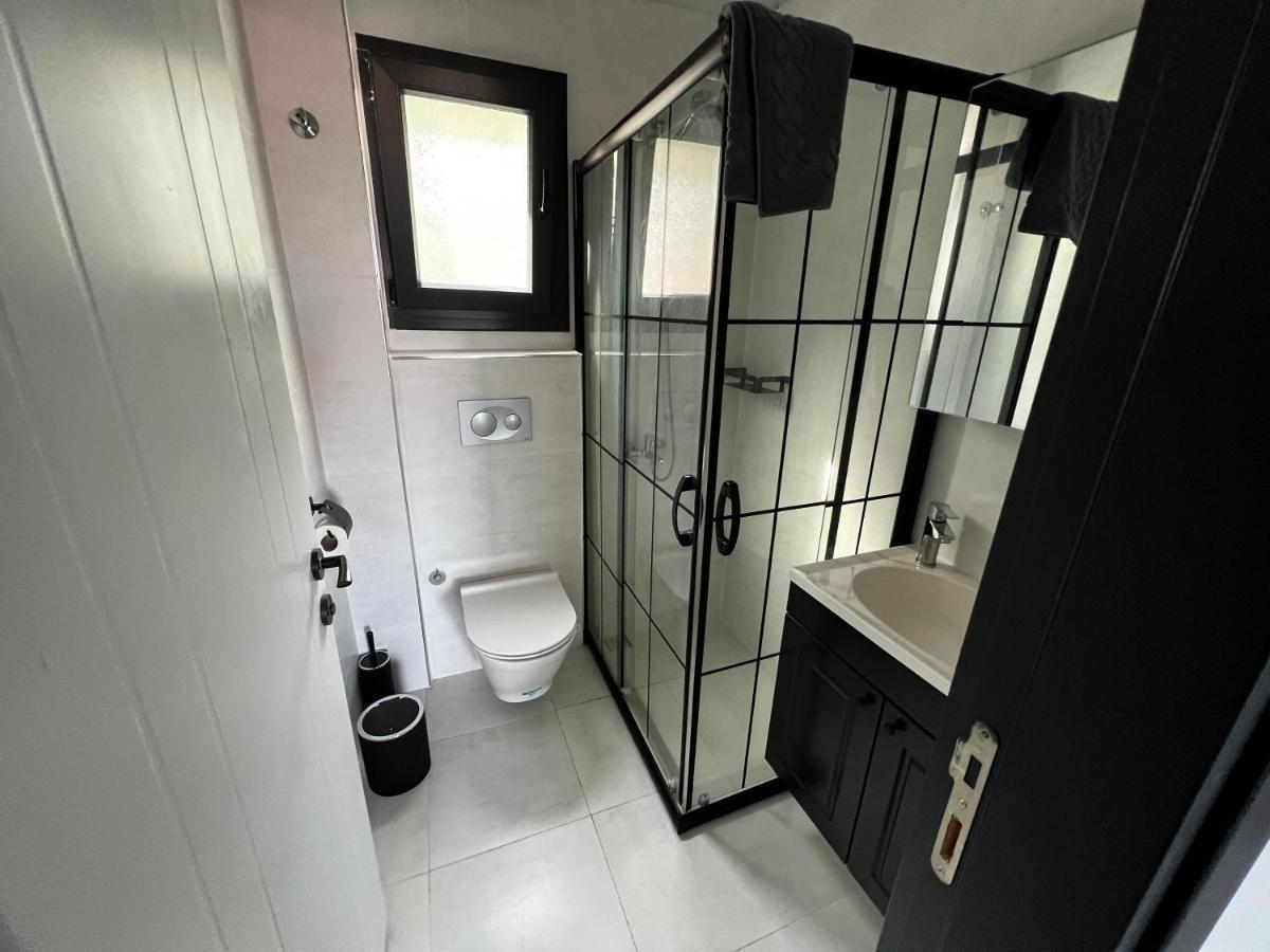Black Pearl Private Detached With Pool & Seaview Villa *