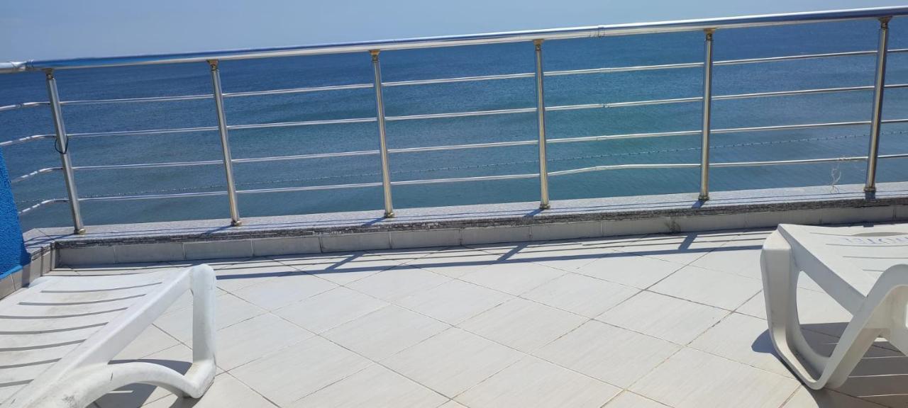 Deniz Kumburgaz * Buyukcekmece