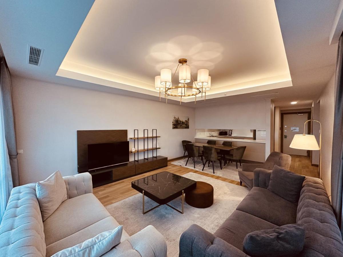 Maslak Aparts Apartment Istanbul