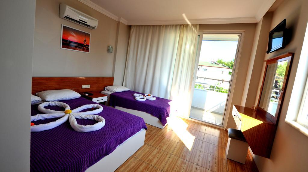 Onder Yildiz 3*