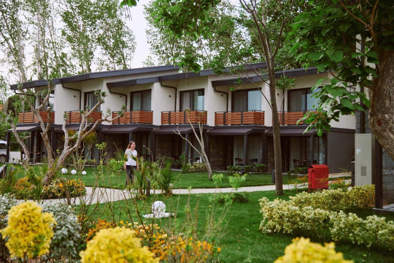 Hotel Parmos *