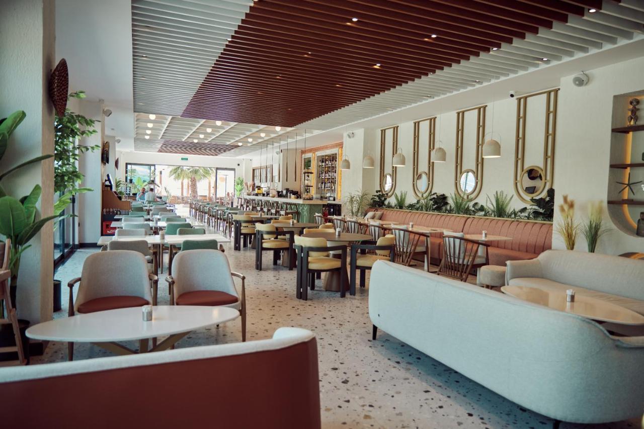 Parmos Hotel *