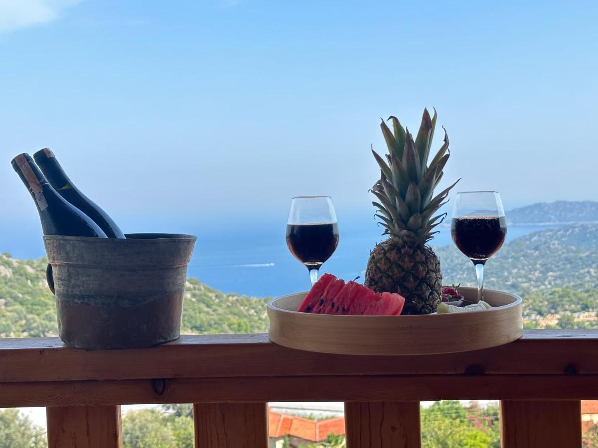 Istlada Tas Ev - Kekova View Kapakli