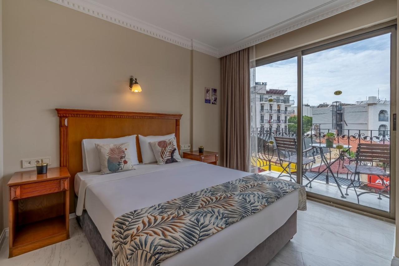 Aparthotel Rosy 3*