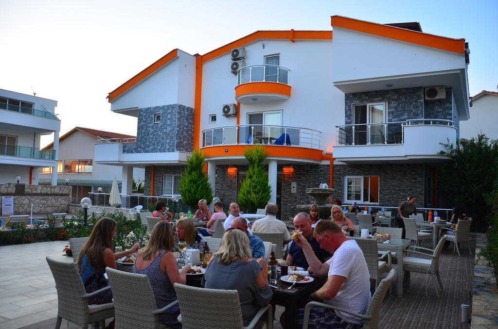 Bed & Breakfast Rose Garden Boutique *