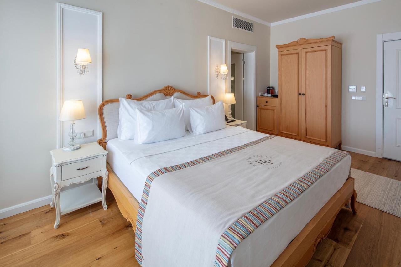 Rasim - Adults Only Cesme