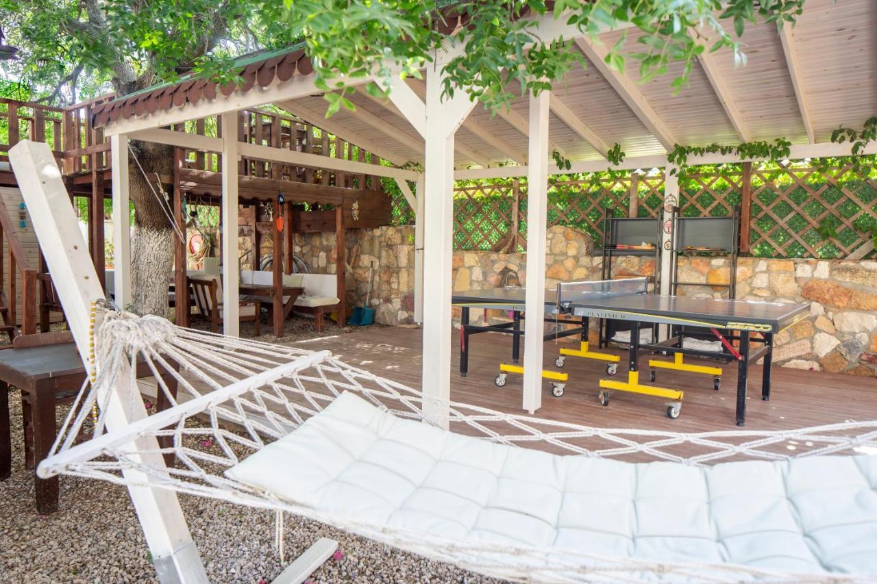 Cesmekes Hotel
