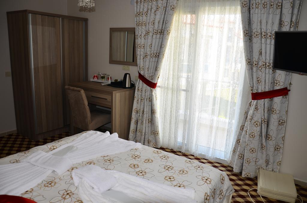 Bed & Breakfast Rose Garden Boutique