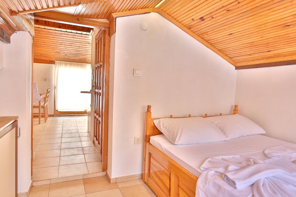 Limon Apart Apartment *