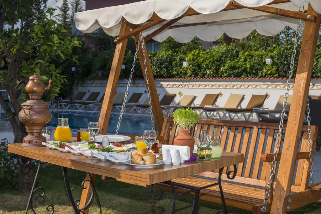 Teki̇rova Hotel