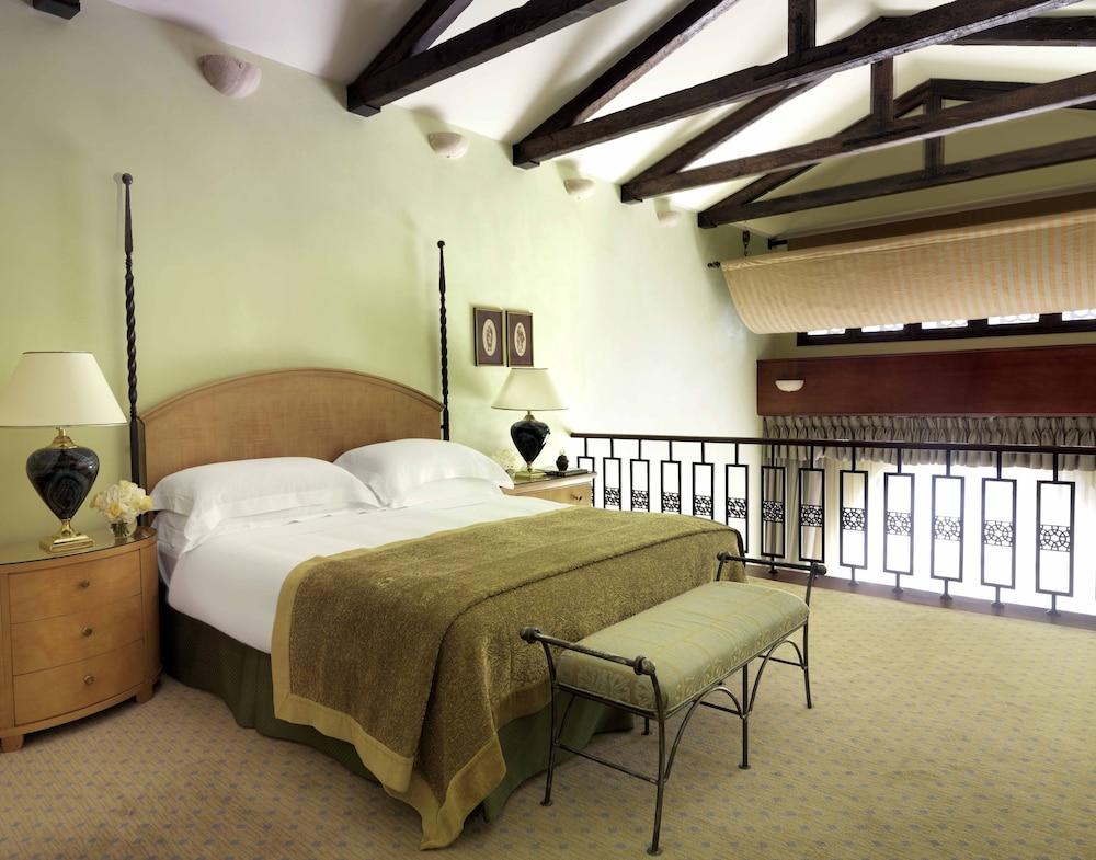 Hotel Four Seasons At Sultanahmet 5*
