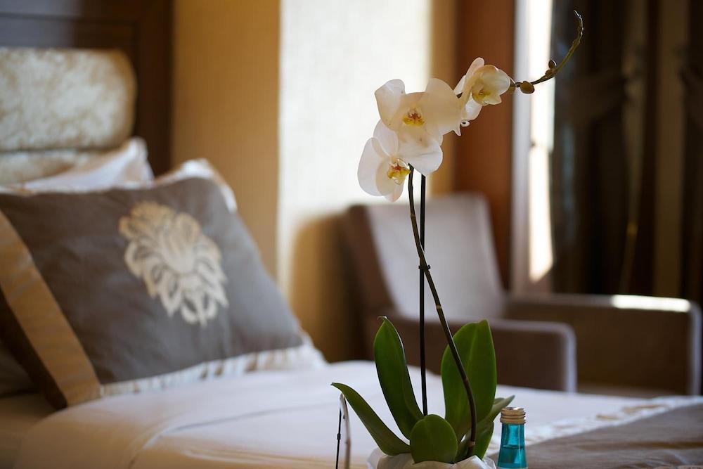 Hotel Grand Hilarium 4*