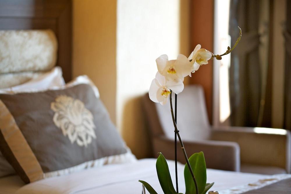 Hotel Grand Hilarium 4*
