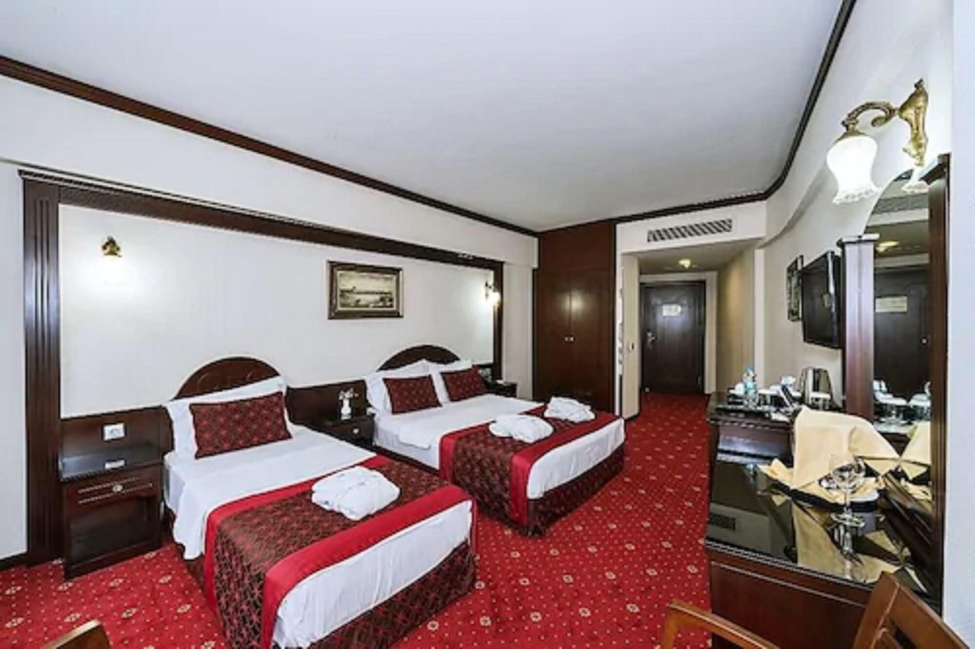 Guelhanepark & Hotel 4*