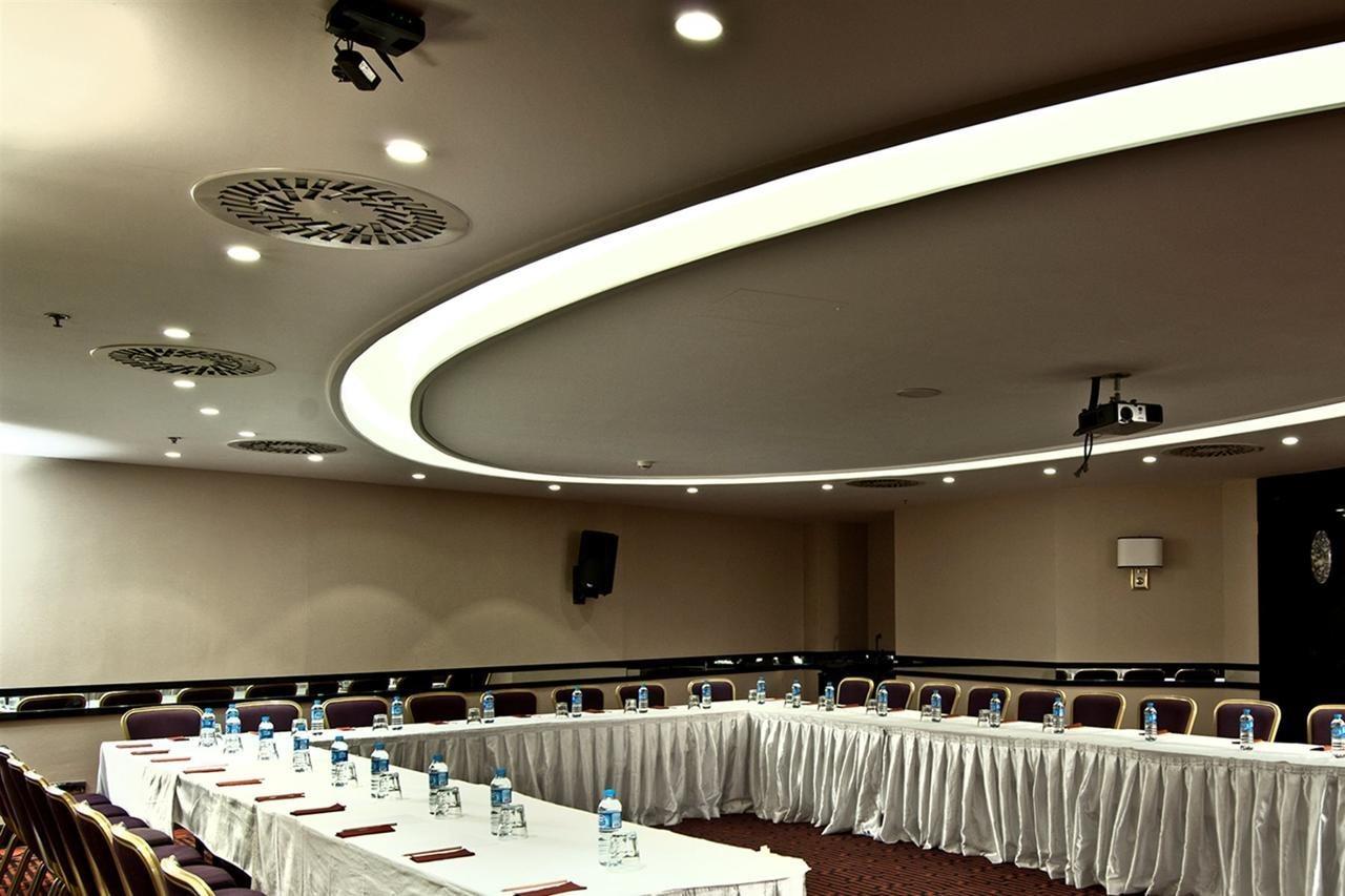 Hotel Taxim Hill 4*