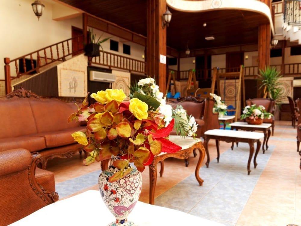 Hotel Oz-can