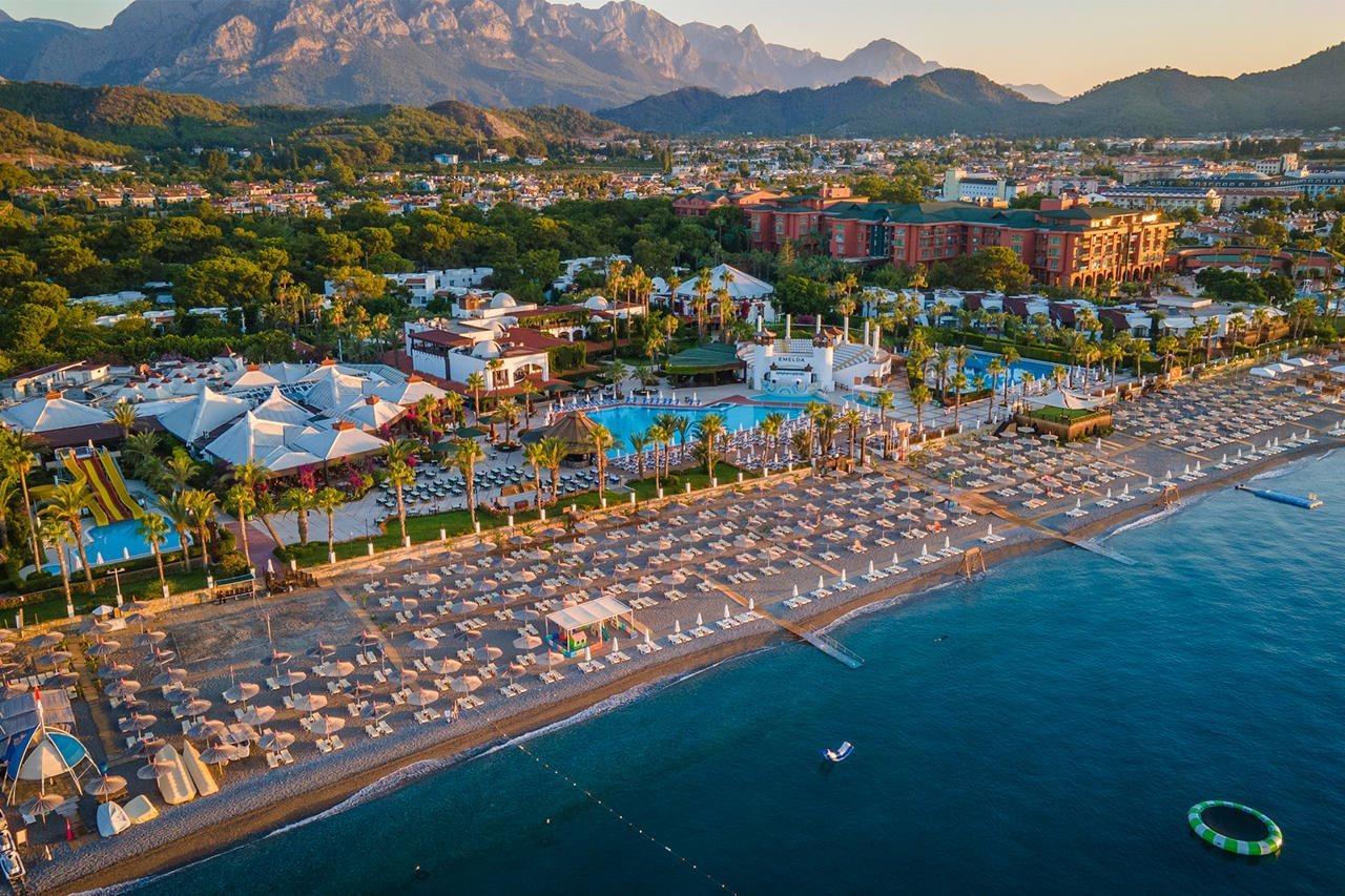 Emelda Sun Club