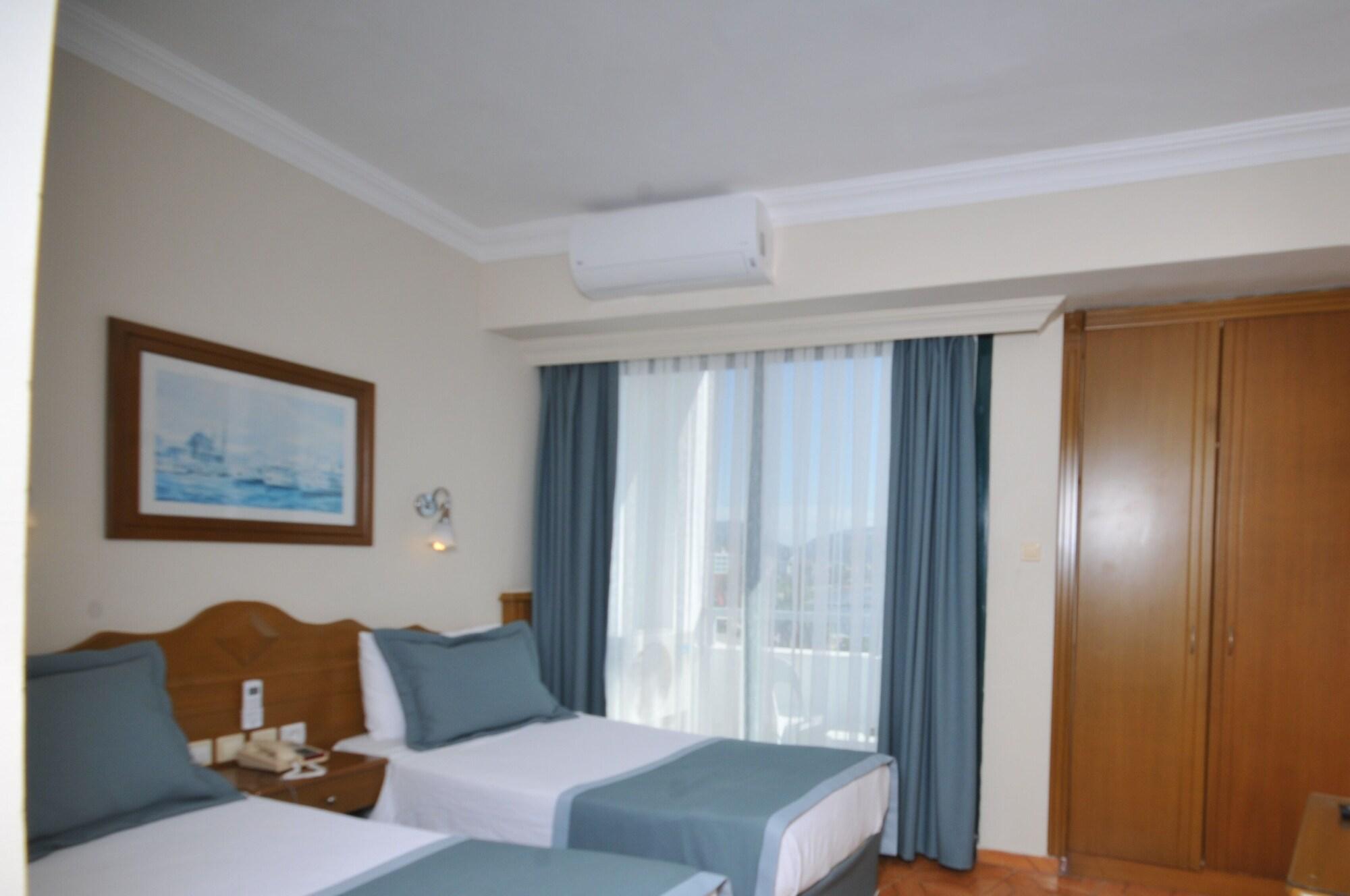 Class Unique Hotel