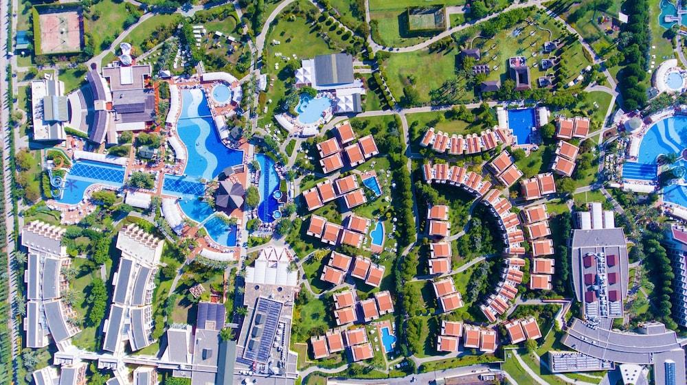 Tt Palace Hotel 4*