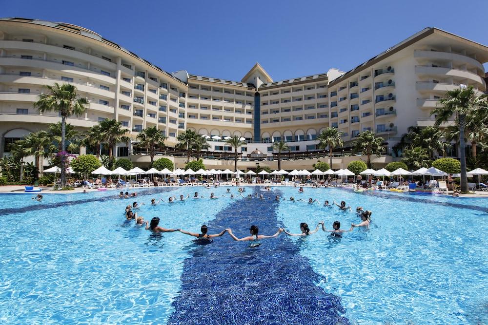 Hotel Saphir & 5*